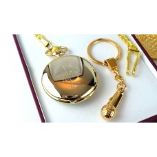 Gold Plated Elvis Presley Pocket Watch and Microphone Keyring Gift Set Gold Plated Elvis Presley Pocket Watch and Microphone Keyring Gift Set